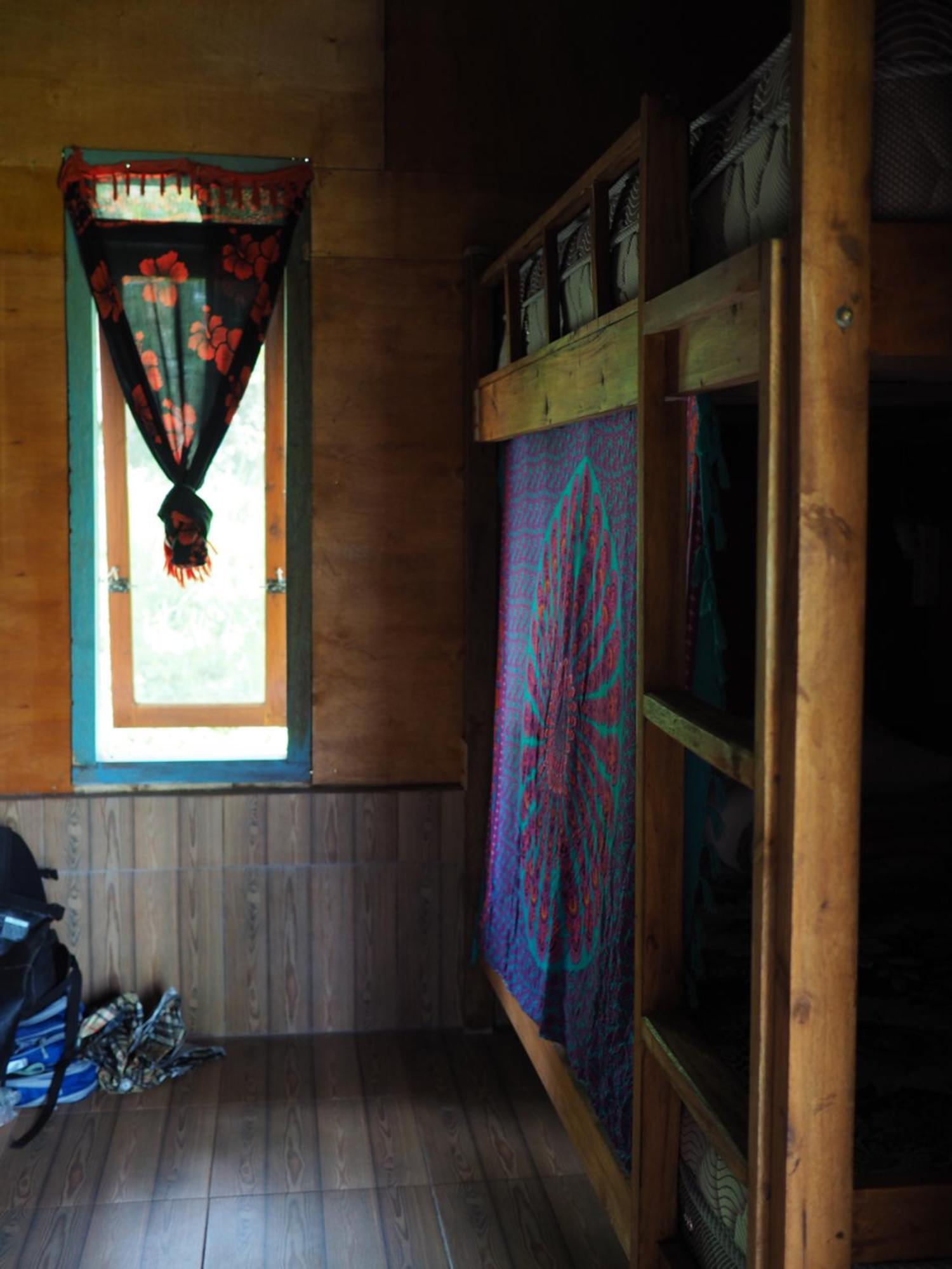 Tetebatu Hostel 部屋 写真